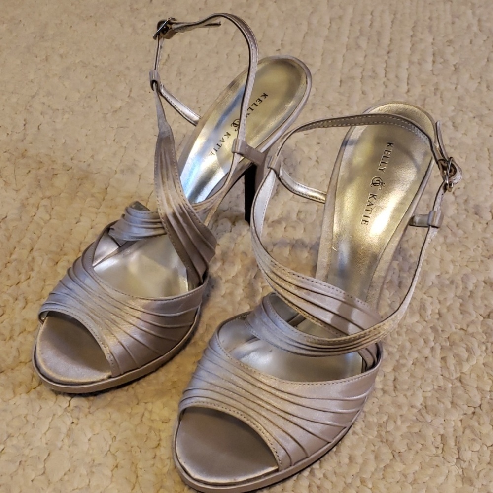Kelly & Katie Strappy Silver heels
